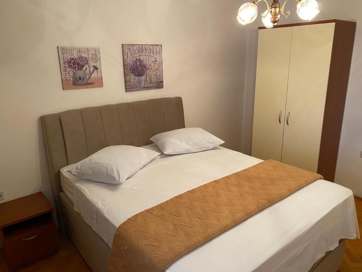 Apartamento Ivo Prgomet Makarska Exterior foto