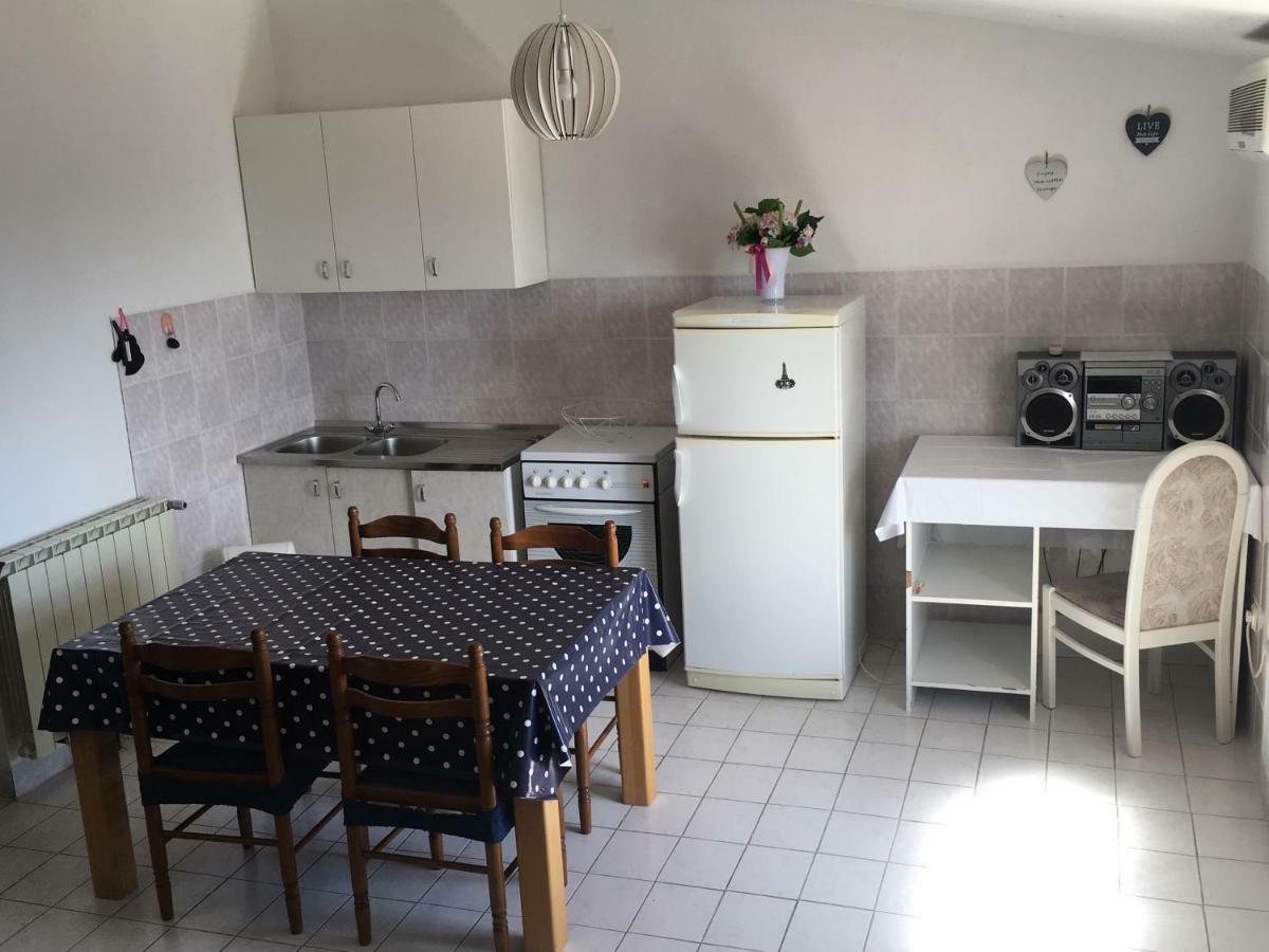 Apartamento Ivo Prgomet Makarska Exterior foto